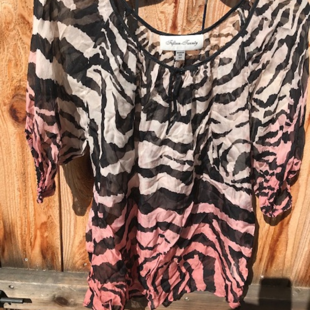 Fifteen-Twenty, sheer blouse, cream, black, pinks